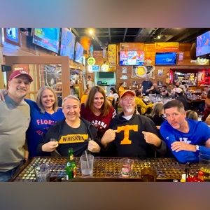 Meet your Posher, April